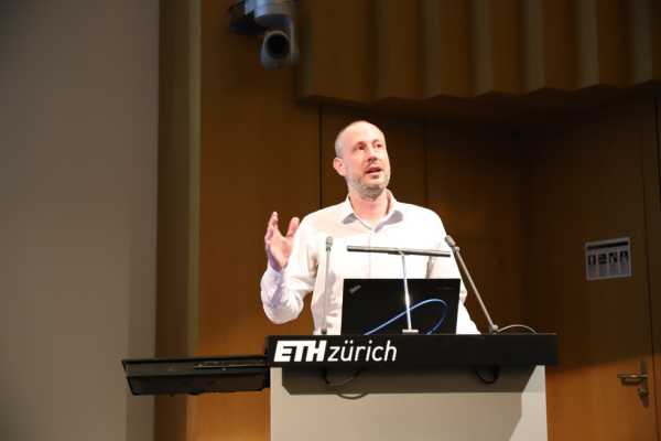 Dr. Benjamin Dillenburger, Digital Building Technologies (D-ARCH)